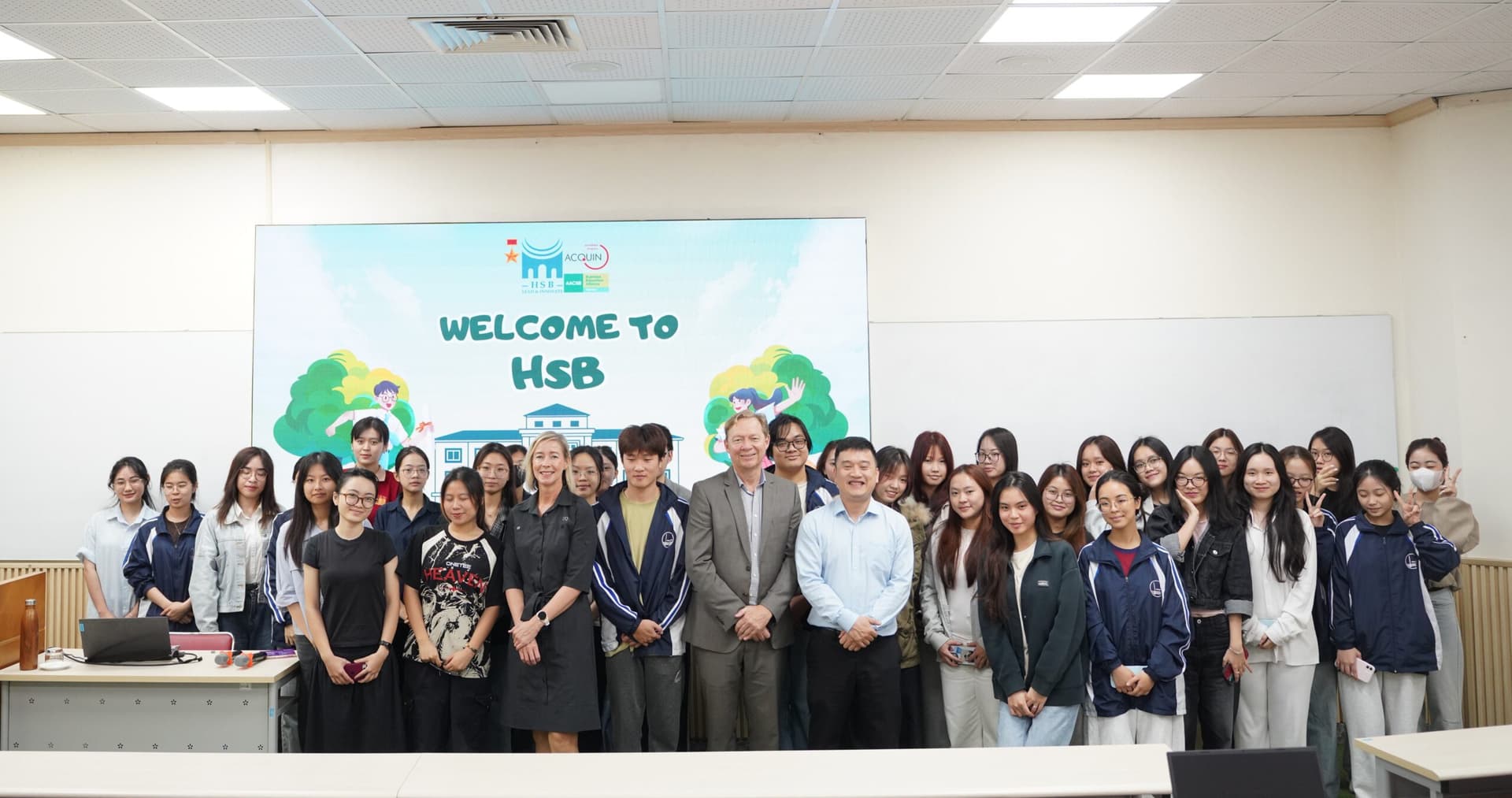 Great Friendship and Cross-Border Strategic Cooperation Between Two Universities